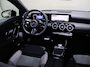 Mercedes-Benz A-klasse 250e Business Solution AMG | Panoramadak | Premium Plus | 19” AMG-velgen | HUD | Dodehoekassistent | Elek. Stoelen met Geheugen | Keyless Entry/Go |