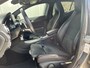 Mercedes-Benz GLA 180 Prestige AMG Automaat | Adaptive Cruise Control | Climate Control | Stoelverwarming | Xenon |