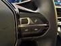 Peugeot e-208 Allure Pack EV 3-FASEN 50kWh 136pk | CAMERA | STOELVERW. | 3D i-COCKPIT® | APPLE CARPLAY / ANDROID AUTO | KEYLESS START | EXTRA GETINTE ACHTERRUITEN | CLIMA | CRUISE | LM-VELGEN |