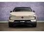 Volvo EX30 P5 Long Range Ultra 69 kWh | Elektrisch Verstelbare Voorstoelen | Stuur-/Stoelverwarming | 360 Camera | Panoramadak | Park Pilot Assist | | Adaptieve Cruise Control | BLIS | Getint Glas | Black Interieur |