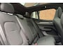 Volvo EX30 P5 Long Range Ultra 69 kWh | Elektrisch Verstelbare Voorstoelen | Stuur-/Stoelverwarming | 360 Camera | Panoramadak | Park Pilot Assist | | Adaptieve Cruise Control | BLIS | Getint Glas | Black Interieur |
