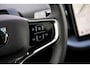 Volvo EX30 P5 Long Range Ultra 69 kWh | Elektrisch Verstelbare Voorstoelen | Stuur-/Stoelverwarming | 360 Camera | Panoramadak | Park Pilot Assist | | Adaptieve Cruise Control | BLIS | Getint Glas | Black Interieur |