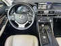 Lexus IS 300h Luxury Line 100% Lexus Dealer Onderhouden Rijklaarprijs!