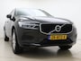 Volvo XC60 T5 251pk Automaat Momentum Pro / Stoelverwarming / Trekhaak / Leder / Zittingverlenger / AppleCarplay / PDC + Camera / lane Keeping Aid / Elektr. Achterklep / 18'' /