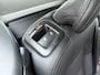 Volvo XC60 T5 251pk Automaat Momentum Pro / Stoelverwarming / Trekhaak / Leder / Zittingverlenger / AppleCarplay / PDC + Camera / lane Keeping Aid / Elektr. Achterklep / 18'' /