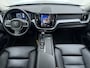 Volvo XC60 T5 251pk Automaat Momentum Pro / Stoelverwarming / Trekhaak / Leder / Zittingverlenger / AppleCarplay / PDC + Camera / lane Keeping Aid / Elektr. Achterklep / 18'' /
