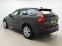 Volvo XC60 T5 251pk Automaat Momentum Pro / Stoelverwarming / Trekhaak / Leder / Zittingverlenger / AppleCarplay / PDC + Camera / lane Keeping Aid / Elektr. Achterklep / 18'' /