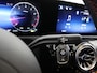 Mercedes-Benz A-klasse 180 Business Solution AMG | Night | Panoramaschuifdak | Achteruitrijcamera | Sfeerverlichting| MULTIBEAM LED | 19 inch AMG-velgen |