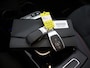Mercedes-Benz A-klasse 180 Business Solution AMG | Night | Panoramaschuifdak | Achteruitrijcamera | Sfeerverlichting| MULTIBEAM LED | 19 inch AMG-velgen |
