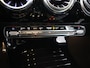 Mercedes-Benz A-klasse 180 Business Solution AMG | Night | Panoramaschuifdak | Achteruitrijcamera | Sfeerverlichting| MULTIBEAM LED | 19 inch AMG-velgen |