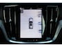 Volvo V60 T8 Plug-in hybrid AWD Plus Dark | Trekhaak | Panoramadak | Verwarmbare voorstoelen, achterbank en stuurwiel | Head-up display | 360 graden camera | Premium audio by Harman Kardon | Apple carplay/Android auto | Keyless |