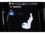 Volvo V60 T8 Plug-in hybrid AWD Plus Dark | Trekhaak | Panoramadak | Verwarmbare voorstoelen, achterbank en stuurwiel | Head-up display | 360 graden camera | Premium audio by Harman Kardon | Apple carplay/Android auto | Keyless |