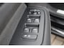 Volvo V60 2.0 T8 Plug-in Hybrid AWD Plus Dark | PHEV Long Range | Trekhaak | Sportstoelen | Panoramadak | Harman Kardon Audio | Head-up Display | 360 Graden Camera | Stoelverwarming voor en achter | Keyless Entry | Elektrische Achterklep | Elektrisch Verstelbare Voorstoelen | Cruise Control Adaptief | BLIS | Google Navigatie | Apple Carplay | Android Auto