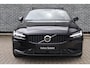 Volvo V60 2.0 T8 Plug-in Hybrid AWD Plus Dark | PHEV Long Range | Trekhaak | Sportstoelen | Panoramadak | Harman Kardon Audio | Head-up Display | 360 Graden Camera | Stoelverwarming voor en achter | Keyless Entry | Elektrische Achterklep | Elektrisch Verstelbare Voorstoelen | Cruise Control Adaptief | BLIS | Google Navigatie | Apple Carplay | Android Auto