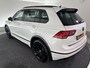 Volkswagen Tiguan 2.0 TSI 4Motion Highline | SCHUIF-KANTEL DAK | TREKHAAK | 360 CAMERA |