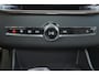 Volvo XC90 T8 Recharge AWD Ultra Dark Exec. Ed. - Luchtvering - Panorama/schuifdak - IntelliSafe Assist & Surround - 360º Camera - Bowers & Wilkins audio - Adaptieve LED koplampen - Verwarmde voorstoelen, stuur & achterbank - Parkeersensoren voor & achter - Elektr. bedienb. voorstoelen met geheugen - Geventileerde voorstoelen - Head up display - Draadloze tel. lader - Extra getint glas - 22' LMV