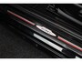 MINI Cooper 3-Deurs 1.5 136 PK Automaat John Cooper Works, Panoramadak, Stoelverwarming, Cruise Control