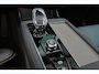 Volvo XC90 T8 Recharge AWD Ultra Dark - Luchtvering - Panorama/schuifdak - IntelliSafe Assist & Surround - 360º Camera - B&W Audio - Verwarmde voorstoelen, stuur & achterbank - Parkeersensoren voor & achter - Elektr. bedienb. voorstoelen met geheugen - Head up display - Draadloze tel. lader - Extra getint glas - 21' LMV