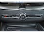 Volvo XC60 T6 Recharge AWD Plus Black Edition - Panorama/schuifdak - IntelliSafe Assist & Surround - 360º Camera - Harman/Kardon audio - Verwarmde voorstoelen, stuur & achterbank - Parkeersensoren voor & achter - Elektr. bedienb. voorstoelen met geheugen - Head up display - Draadloze tel. lader - Extra getint glas - 21' LMV