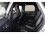 Volvo XC60 T6 Recharge AWD Plus Black Edition - Panorama/schuifdak - IntelliSafe Assist & Surround - 360º Camera - Harman/Kardon audio - Verwarmde voorstoelen, stuur & achterbank - Parkeersensoren voor & achter - Elektr. bedienb. voorstoelen met geheugen - Head up display - Draadloze tel. lader - Extra getint glas - 21' LMV