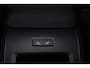 Volvo XC60 T6 Recharge AWD Plus Black Edition - Panorama/schuifdak - IntelliSafe Assist & Surround - 360º Camera - Harman/Kardon audio - Verwarmde voorstoelen, stuur & achterbank - Parkeersensoren voor & achter - Elektr. bedienb. voorstoelen met geheugen - Head up display - Draadloze tel. lader - Extra getint glas - 21' LMV