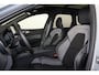 Volvo XC60 T6 Recharge AWD Plus Black Edition - Panorama/schuifdak - IntelliSafe Assist & Surround - 360º Camera - Harman/Kardon audio - Verwarmde voorstoelen, stuur & achterbank - Parkeersensoren voor & achter - Elektr. bedienb. voorstoelen met geheugen - Head up display - Draadloze tel. lader - Extra getint glas - 21' LMV