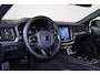 Volvo V60 T6 Recharge AWD Plus Dark - Panorama/schuifdak - IntelliSafe Assist & Surround - 360º Camera - Harman/Kardon audio - Verwarmde voorstoelen, stuur & achterbank - Parkeersensoren voor & achter - Elektr. bedienb. voorstoelen met geheugen - Head up display - Extra getint glas - 19' LMV