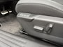 Peugeot 2008 1.2 Hybrid 145 GT | Elektrische stoelen | Adaptieve cruise control | Stoelverwarming | 360 Camera | Apple Carplay/Android auto