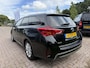 Toyota Auris Touring Sports 1.8 Hybrid Lease 136PK | Climate Control | Camera | Panoramadak | Lichtmetalen Velgen