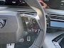 Peugeot E-3008 GT 73 kWh | NIEUW | 16% bijtelling tot € 30.000 | WLTP tot 526km | 160kW snelladen | Schuif-/kanteldak | Stoel- & stuurverwarming | Elektr. achterklep | Adaptieve Cruise Control | Navi