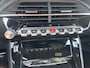 Peugeot 2008 1.2 Hybrid 145 GT | Vision, Navigation & Drive Assist plus Pack | LM VELGEN | AUTOMAAT |