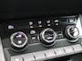 Skoda Karoq 1.5 TSI ACT Business Edition 150PK DSG Panoramadak, Keyless, 19" LM Velgen, Navi, Elektrische Achterklep, Cruise Control, Apple Carplay/Android Auto