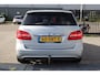 Mercedes-Benz B-klasse 180 Nederlandse auto/Panoramadak/Stoelverwarming/Harman Kardon/Trekhaak/Elektrische stoel met geheugen/Parkeersensoren/Navigatie