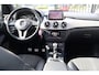 Mercedes-Benz B-klasse 180 Nederlandse auto/Panoramadak/Stoelverwarming/Harman Kardon/Trekhaak/Elektrische stoel met geheugen/Parkeersensoren/Navigatie