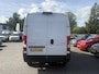 Citroën Jumper 2.2 BlueHDi 140 S&S L2H2 3.5t | Betimmering | Climate control | Achteruitrijcamera | Digitale binnenspiegel | Navigatie | 3 persoons
