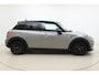 MINI Cooper 5-Deurs 1.5 60 Years Edition Automaat | Navigatie | Climate control | Parkeersensoren |5 Deurs | Lichtmetalen velgen black | Keyless