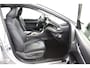 Toyota Camry 2.5 Hybrid Premium | Lederen Bekleding | JBL | Separaat bediening Achterbank | Trekhaak | Parkeersensoren en Camera |