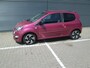 Renault Twingo 1.2 16V Dynamique nieuwe model Apk 17-05-2027 zeer goed onderhouden zeer complete auto nu vaste meeneem prijs