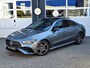 Mercedes-Benz CLA 180 Star Edition AMG | Night Pakket | Panoramadak | Bruin Interieur | Dodehoekassistent | Apple CarPlay | Android Auto | Sfeerverlichting | Stoelverwarming | Parkeersensoren | Achteruitrijcamera | Elektrisch Inklapbare Buitenspiegels