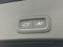 Volvo XC40 B4 197PK Plus Dark| Camera| Trekhaak| Adap.Cruise| H&K Audio| Pano