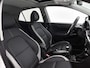Kia Picanto 1.0 DPI GT-Line | Schuifdak | Stuur-/Stoelverwarming | Climate Control | Apple Carplay/Android Auto | Prijspakker |