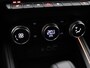Renault Clio E-Tech Full Hybrid 145pk esprit Alpine | Achteruitrijcamera | Stuur- en Stoelverwarming | Adaptieve Cruise Control |