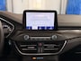 Ford Focus Wagon 1.5 EcoBoost Vignale Automaat PANORAMADAK I TREKHAAK I DRIVER ASSISTANCE PACK I WINTER PACK I B&O SOUNDSYSTEM I APPLE CARPLAY / ANDROID AUTO I