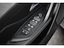 Peugeot e-308 Allure EV 54 kWh 412KM Range Binnenkort Beschikbaar | Extra getint glas | Keyless entry | Lichtmetalen velgen 18"