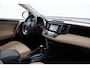 Toyota RAV4 2.0 Executive Business 4WD | Trekhaak | Navigatie | Leder | JBL | Stoelverwarming | Keyless | Xenon | Cruise Control | Clima | Parkeersensoren achter | Camera | 18 inch