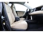 Toyota RAV4 2.0 Executive Business 4WD | Trekhaak | Navigatie | Leder | JBL | Stoelverwarming | Keyless | Xenon | Cruise Control | Clima | Parkeersensoren achter | Camera | 18 inch