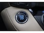 Toyota RAV4 2.0 Executive Business 4WD | Trekhaak | Navigatie | Leder | JBL | Stoelverwarming | Keyless | Xenon | Cruise Control | Clima | Parkeersensoren achter | Camera | 18 inch