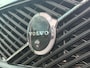Volvo XC60 2.0 T6 Plug-in hybrid AWD Ultra Dark PHEV, Automaat, Panoramadak, Stoelverwarming, Stuurverwarming, Trekhaak semi elektrisch wegklapbaar, Lederen bekleding, 360 graden parkeercamera, Head-up display