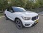 Volvo XC40 T3 | R-Design | Trekhaak | PDC | Navi | LED | ACC | 2WD | Halfleer |