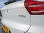 Volvo XC40 T3 | R-Design | Trekhaak | PDC | Navi | LED | ACC | 2WD | Halfleer |